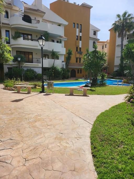 Casa De Flores Torrevieja Eksteriør billede